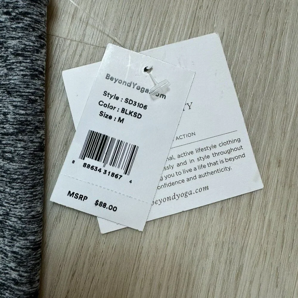 Beyond Yoga Spacedye Walk And Talk High Waisted Capri Legging Medium Gray - Picture 2 of 3